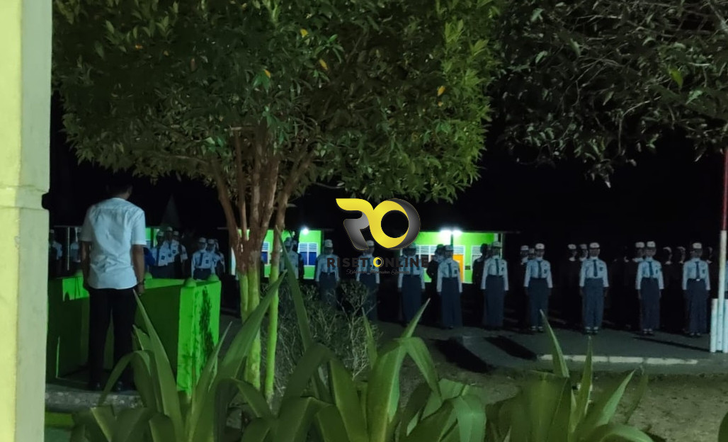 Acara pengukuhan Anggota Pasukan Pengibar Bendera (Paskibra) Desa Mangkunegara Timur Kecamatan Penu