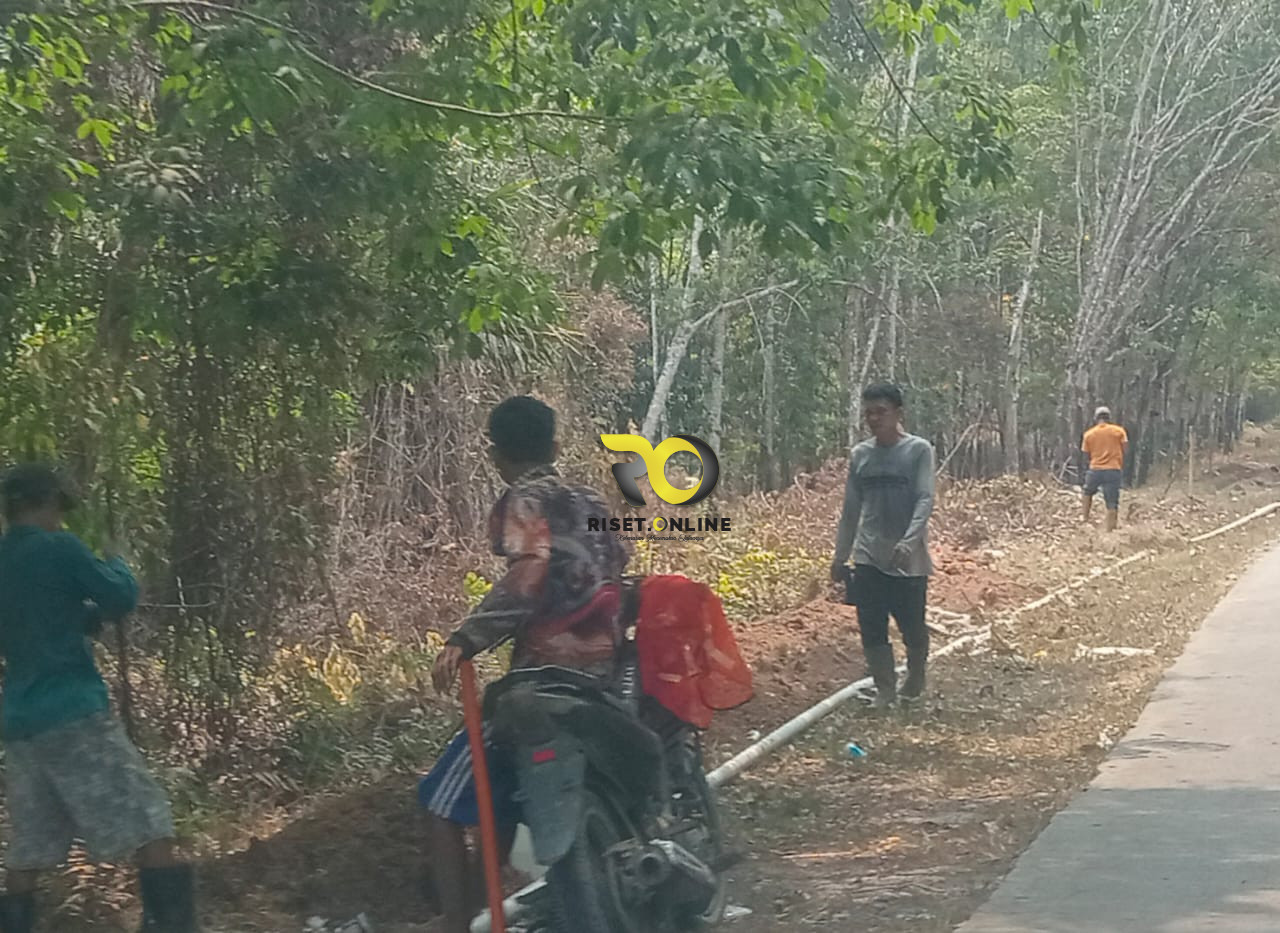 Abaikan K3! Pekerja Penggali Pipa Gas Pertamina Adera Field Abab Diduga Tanpa APD, LSM Macan Bersuar